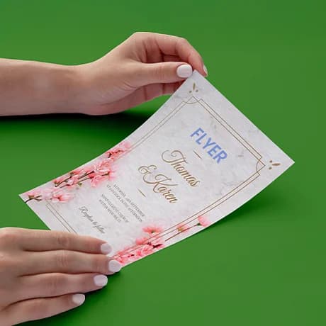 Flyers avec matériaux premiums