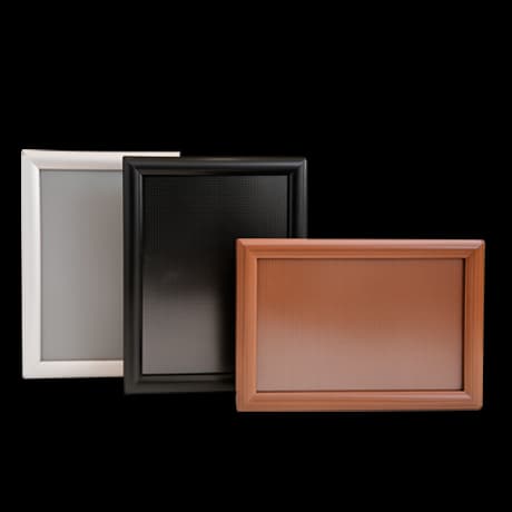 "Aluminium fotolijsten A4 zwart zilver houtlook 2,5cm profiel Professionele fotolijsten verstek hoeken staand liggend formaat Premium A4 lijsten aluminium kantoor certificaten displays"