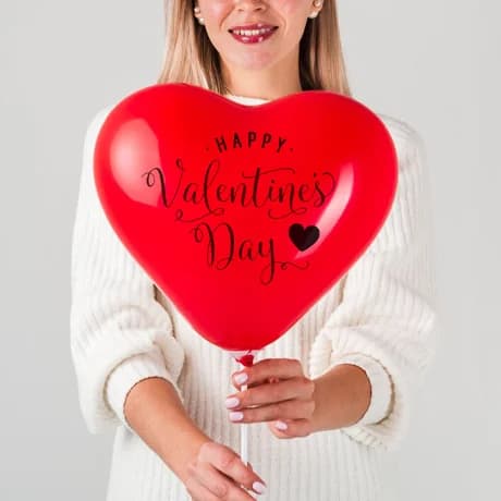 Op maat bedrukte hartvormige ballonnen voor
evenementen, bruiloften en promoties.