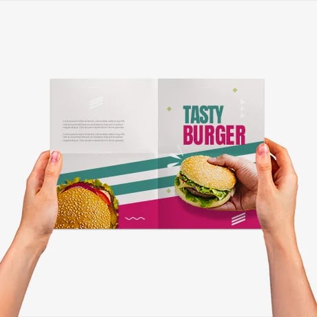 Dépliant à 2 plis croisé personnalisé pour communication visuelle