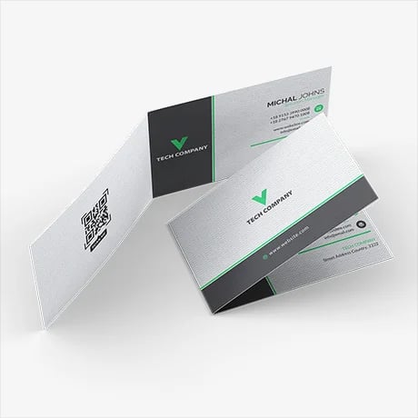 Cartes de visite pliables haut de gamme avec finition premium